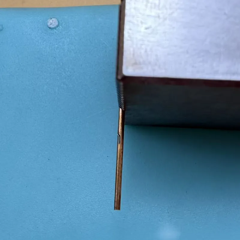 0.15mm Narrow Slot Wire EDM 0.15mm Narrow Slot Wire EDM